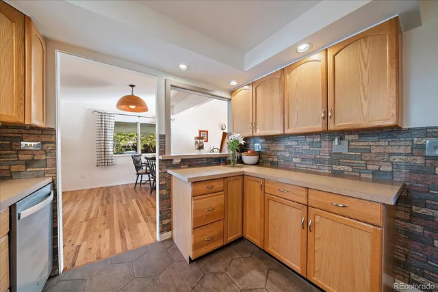 $775,000 | 27906 Lupine Drive, Evergreen, CO 80439