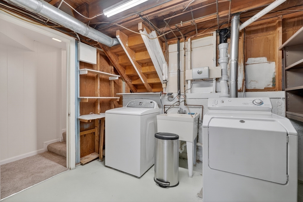 283 Ridgewood Drive Norwood, MA 02062 - Photo 30 of 39