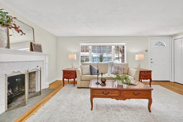 $769,000 | 283 Ridgewood Drive, Norwood, MA 02062