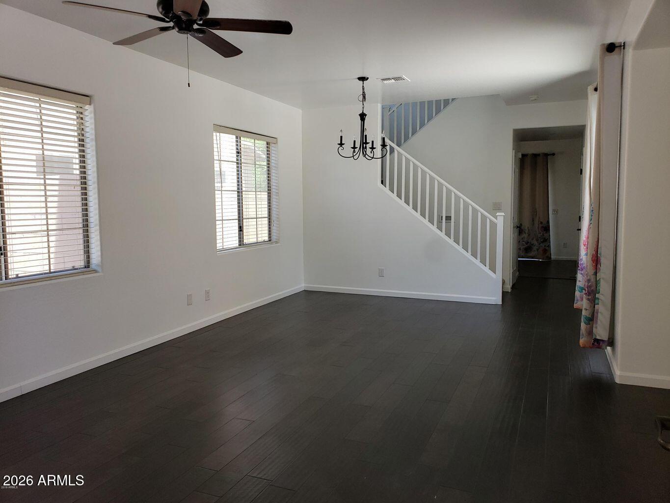 1707 South Rochester Drive Gilbert, AZ 85295 - Photo 2 of 11 20220802212120640670000000-o