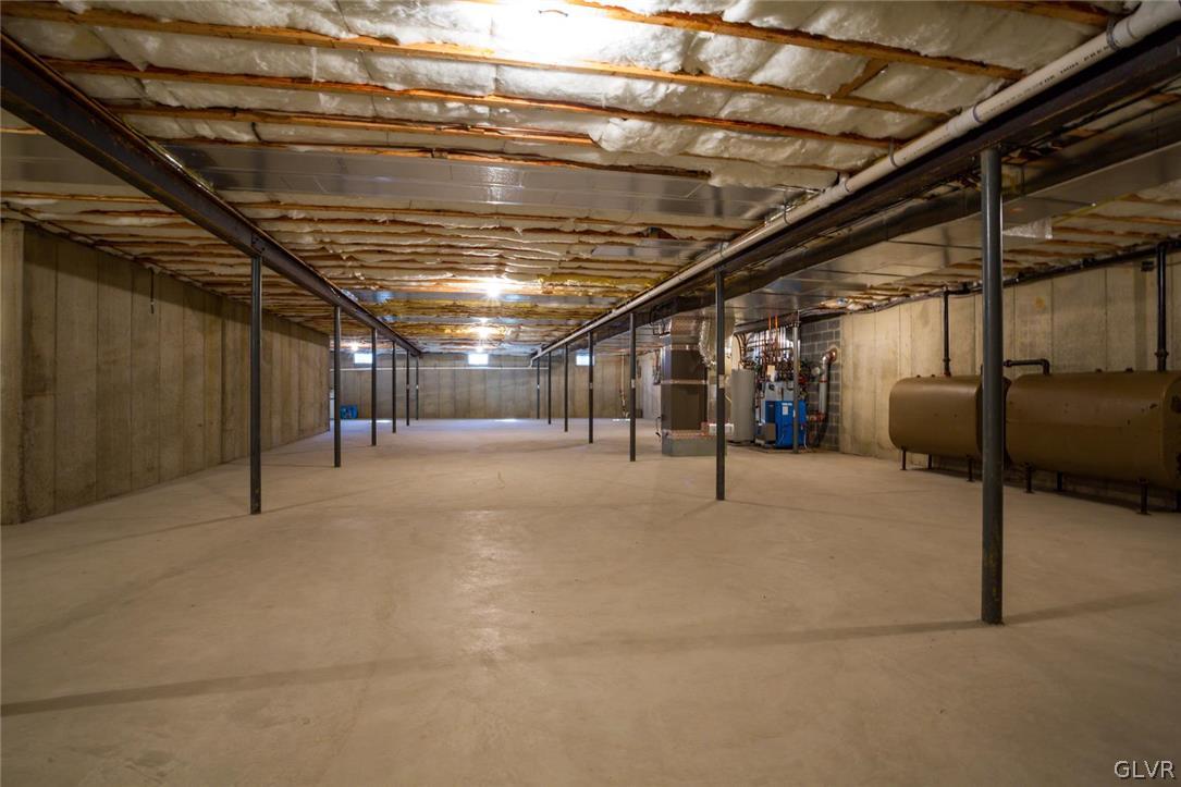 433 Little Creek Drive Nazareth, PA 18064 - Photo 24 of 44