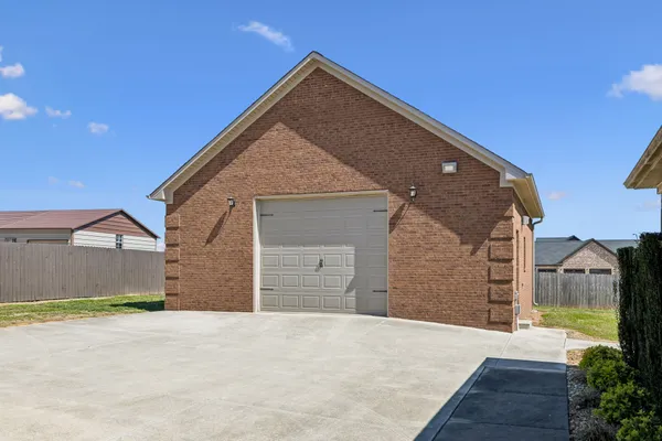 $550,000 | 26057 Ashton Lane, Ardmore, TN 38449
