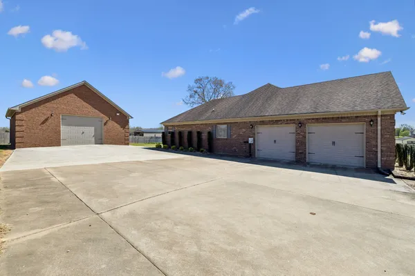 $550,000 | 26057 Ashton Lane, Ardmore, TN 38449