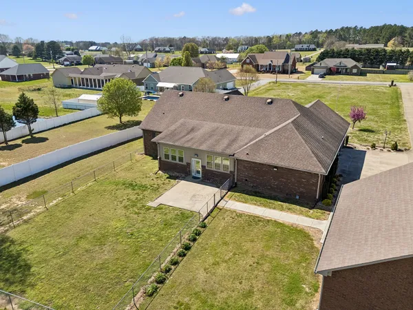 $550,000 | 26057 Ashton Lane, Ardmore, TN 38449