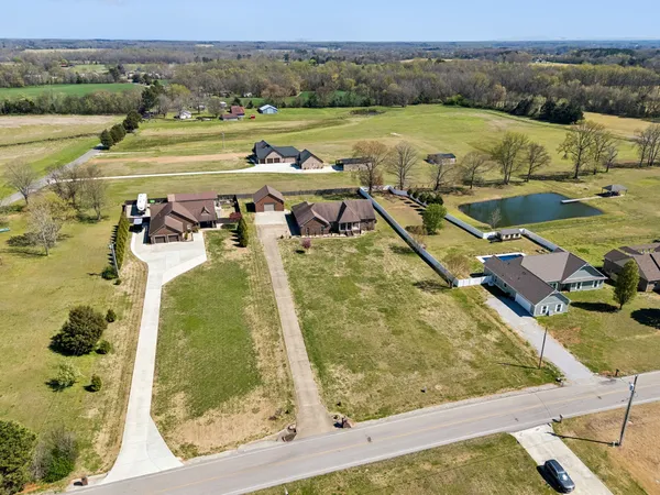 $550,000 | 26057 Ashton Lane, Ardmore, TN 38449