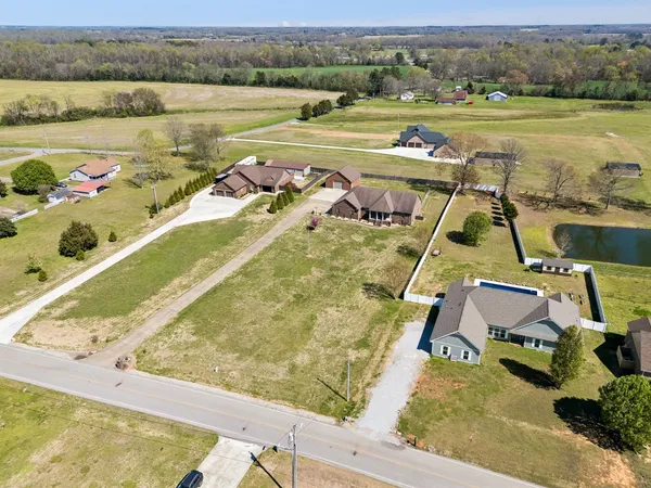 $550,000 | 26057 Ashton Lane, Ardmore, TN 38449