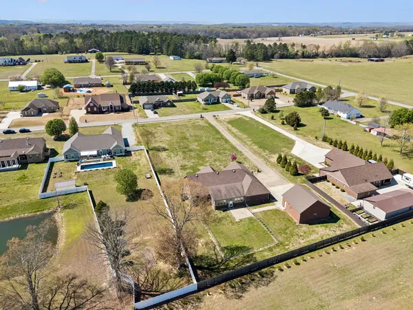 $550,000 | 26057 Ashton Lane, Ardmore, TN 38449