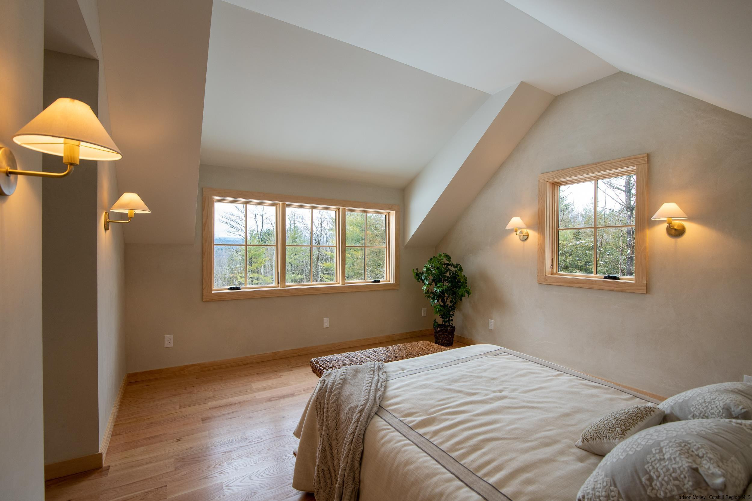 1622 Berme Road Kerhonkson, NY 12446 - Photo 19 of 33 a bedroom with a bed and a window
