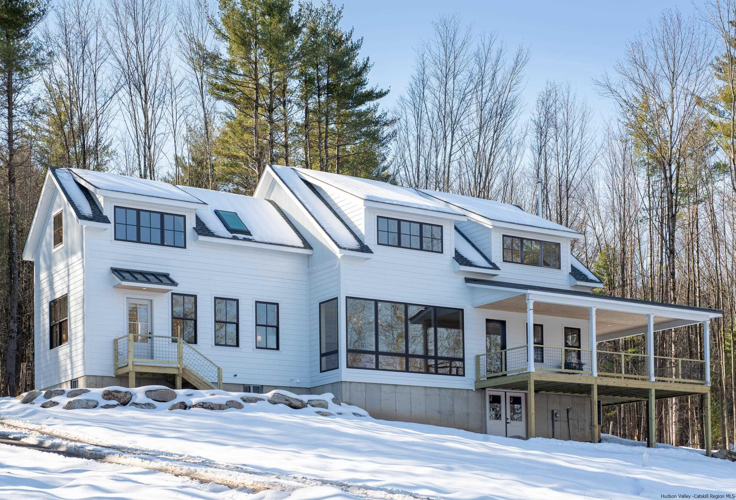 1622 Berme Road Kerhonkson, NY 12446 - Photo 2 of 33 a view of a building with a yard