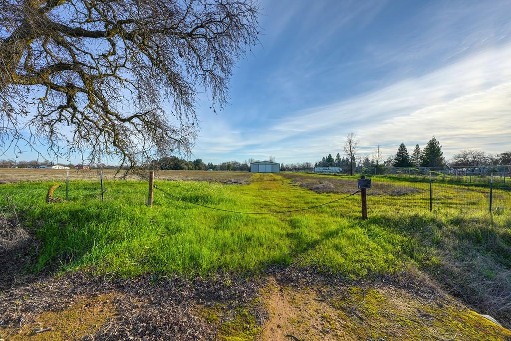 3333 Nicolaus Road Lincoln, CA 95648 - Photo 7 of 13 Access road to land and shop.