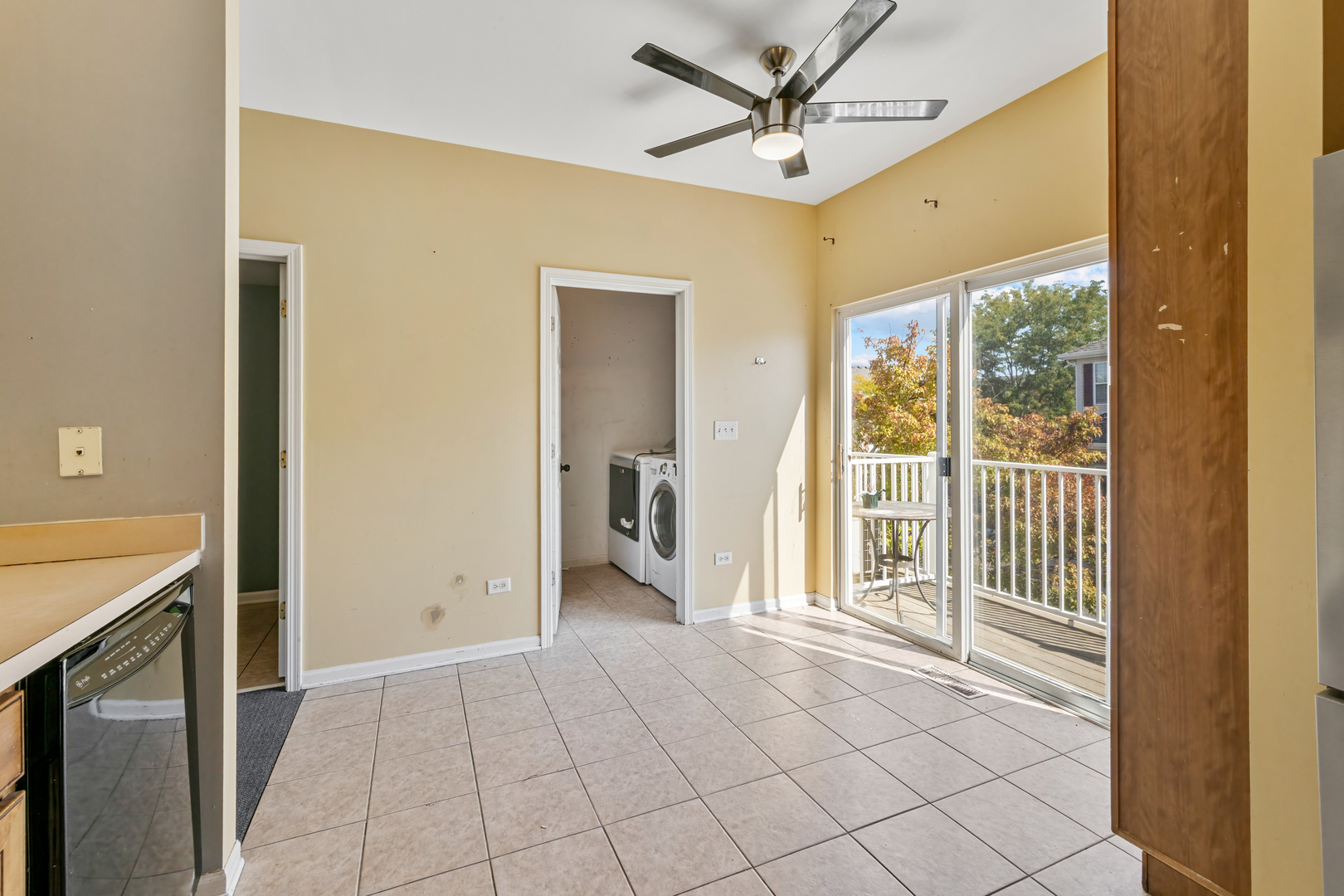 10233 Concord Lane, Unit C Bridgeview, IL 60455 - Photo 5 of 20 a view of a hallway with wooden floor and a livingroom view