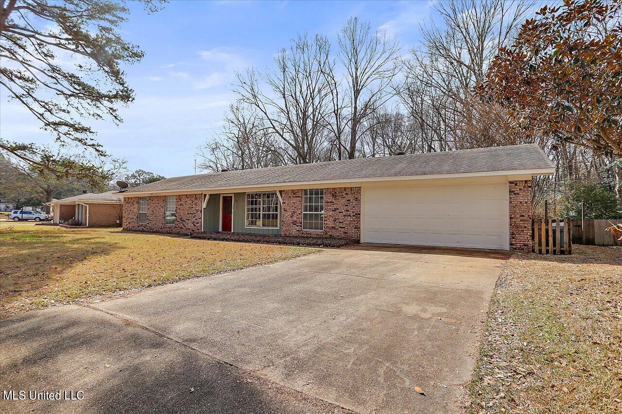 65 Fern Valley Road Brandon, MS 39042 - Photo 4 of 27 03-65 Fern Valley Rd