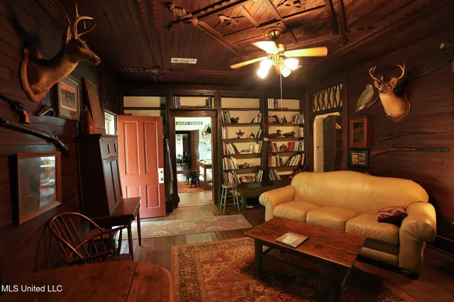 $7,201,000 | 5302 Bend Road, Vaughan, MS 39179