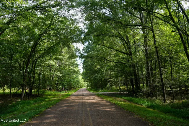 $7,201,000 | 5302 Bend Road, Vaughan, MS 39179