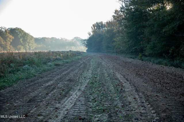 $7,201,000 | 5302 Bend Road, Vaughan, MS 39179