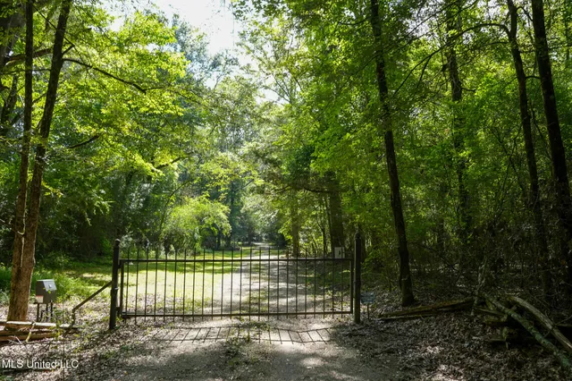 $7,201,000 | 5302 Bend Road, Vaughan, MS 39179