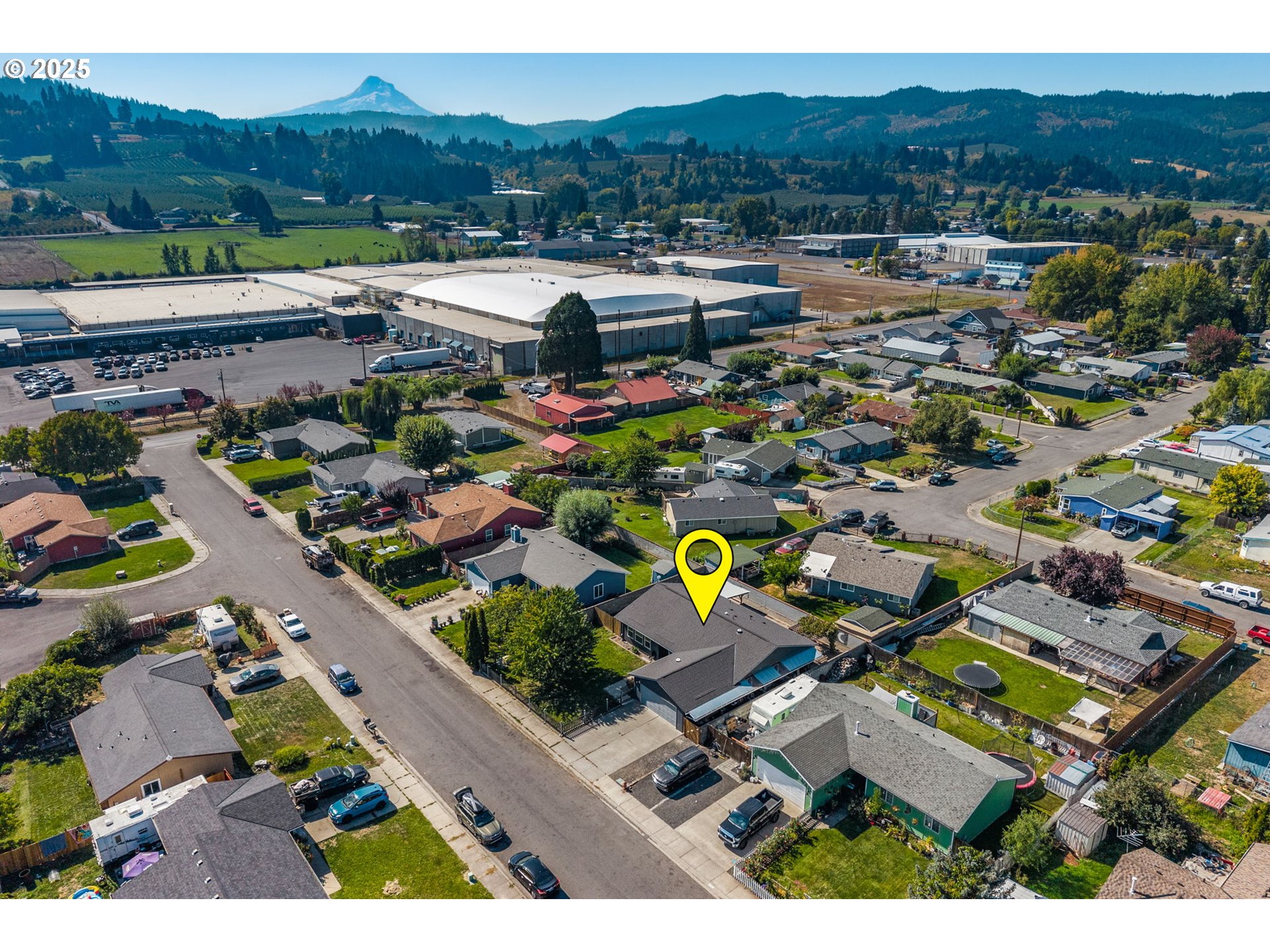 3196 Midway Road Hood River, OR 97031 - Photo 3 of 44 an aerial view of a