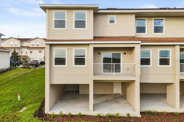 $369,000 | 935 Lakefront Village Drive, Clermont, FL 34711