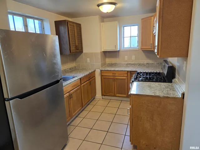 $56,000 | 3419 Northeast Adams Street, Peoria, IL 61603