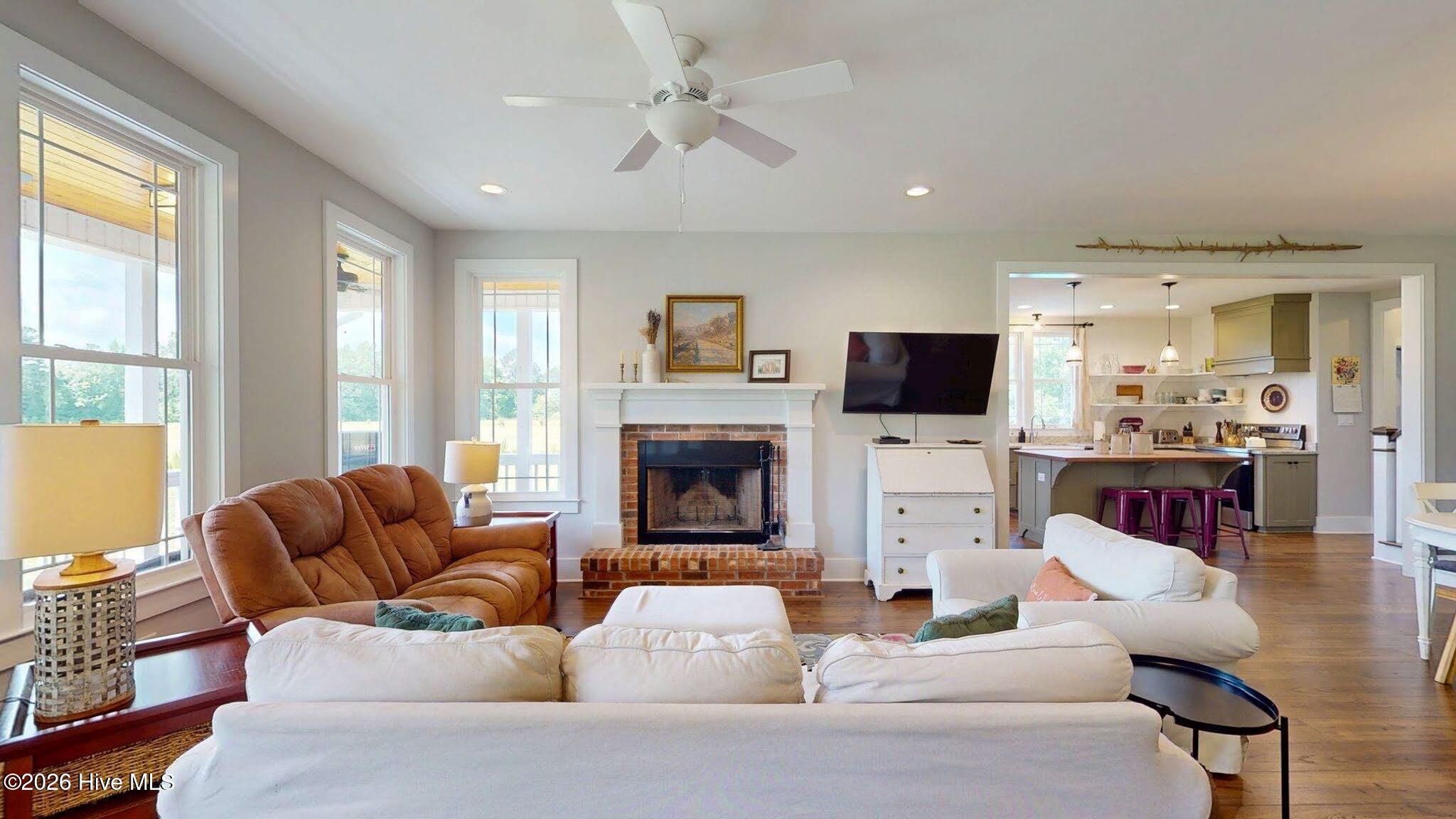 708 North Sunset Street Atkinson, NC 28421 - Photo 12 of 63