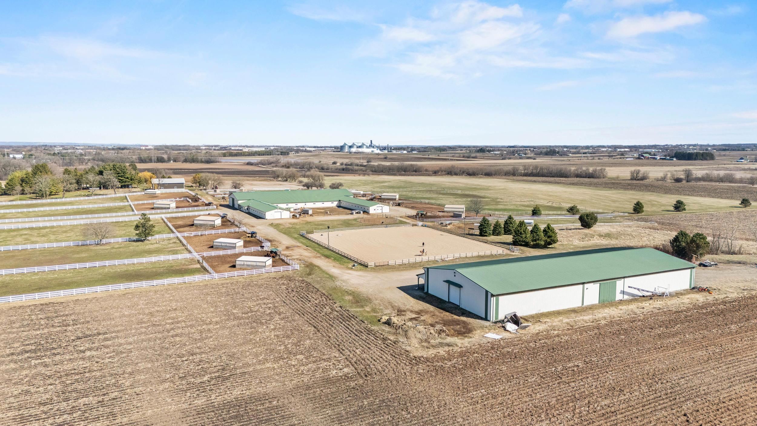 4909 County Road K Oshkosh, WI 54904 - Photo 2 of 58