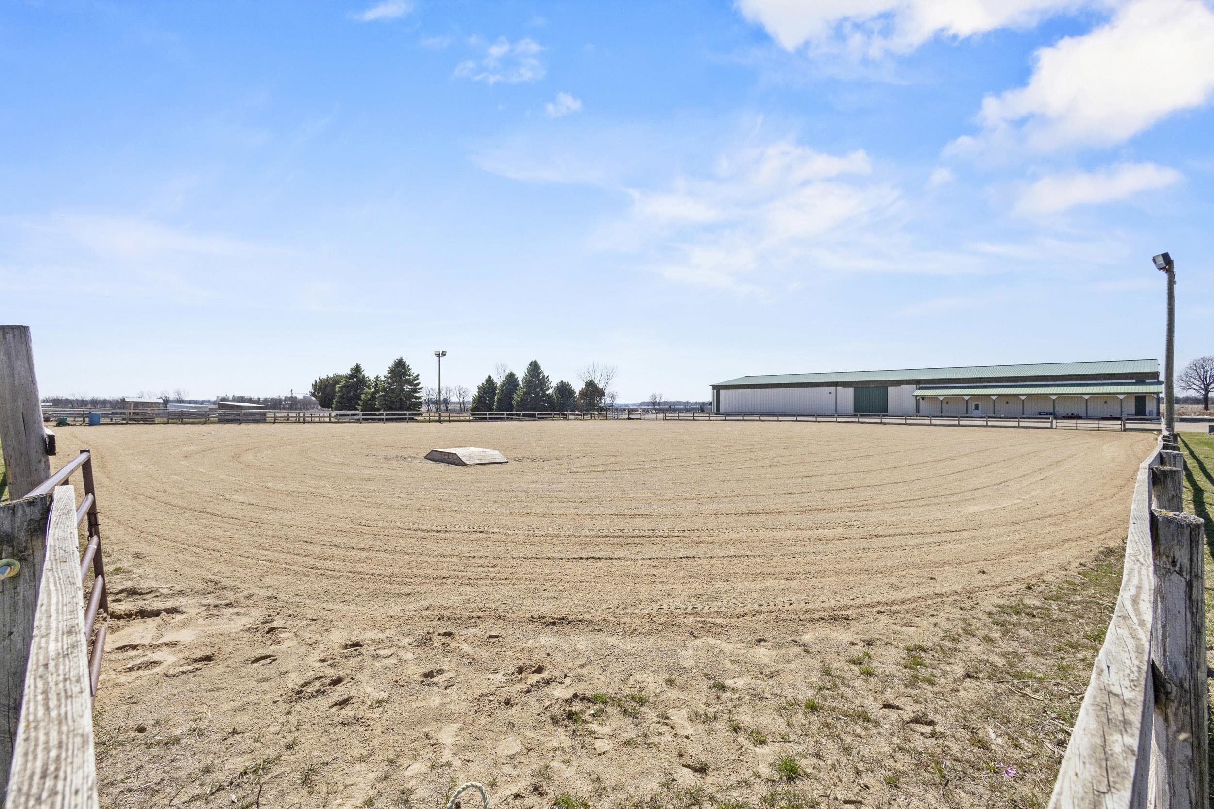 4909 County Road K Oshkosh, WI 54904 - Photo 28 of 58