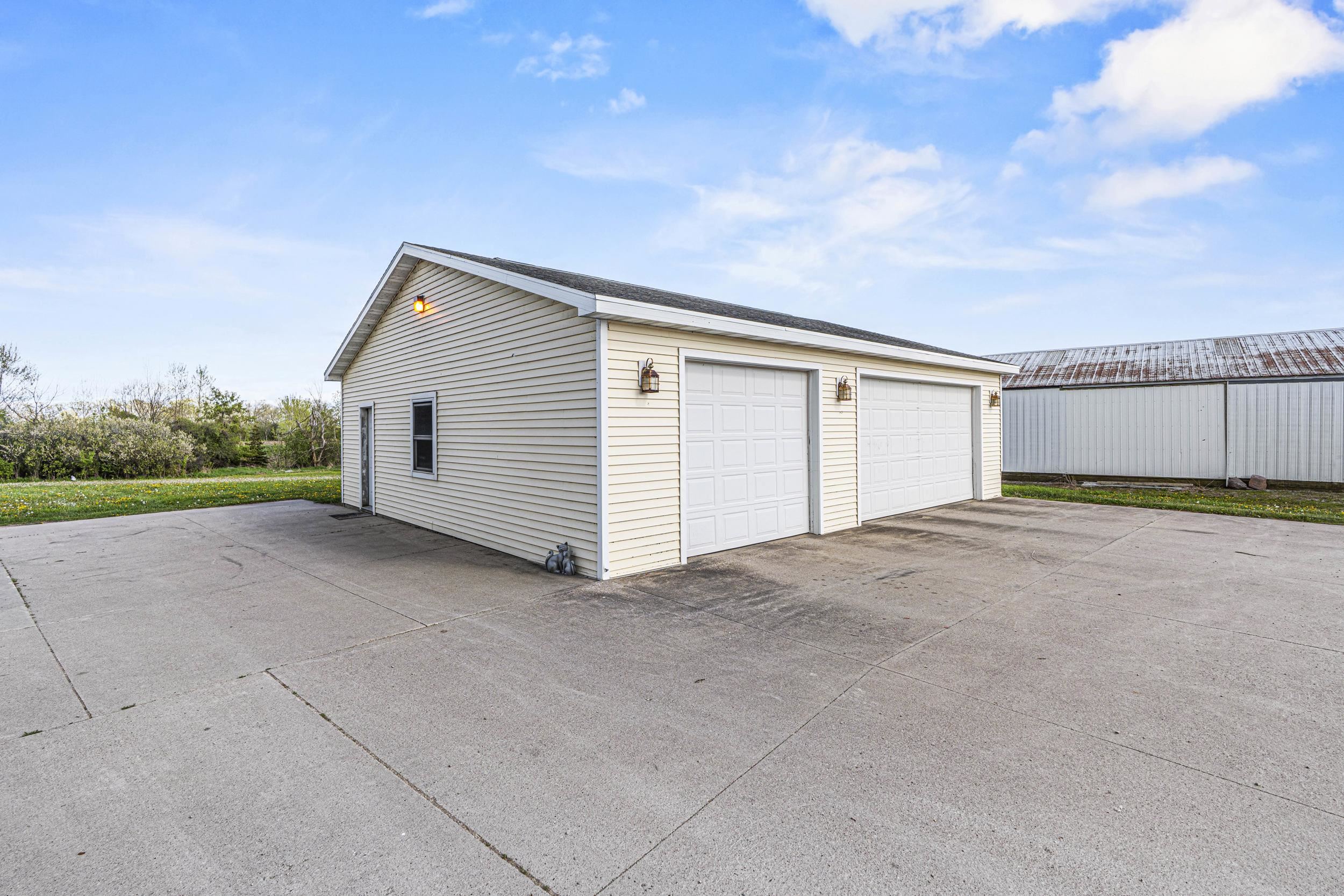 4909 County Road K Oshkosh, WI 54904 - Photo 55 of 58