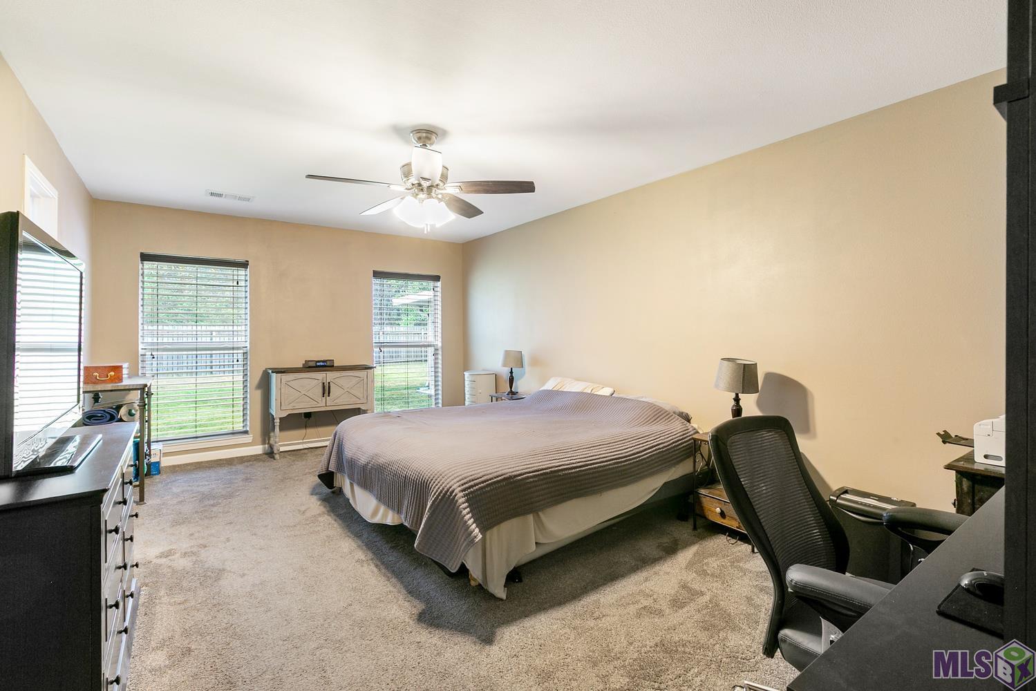 23550 South Point Drive Denham Springs, LA 70726 - Photo 9 of 18
