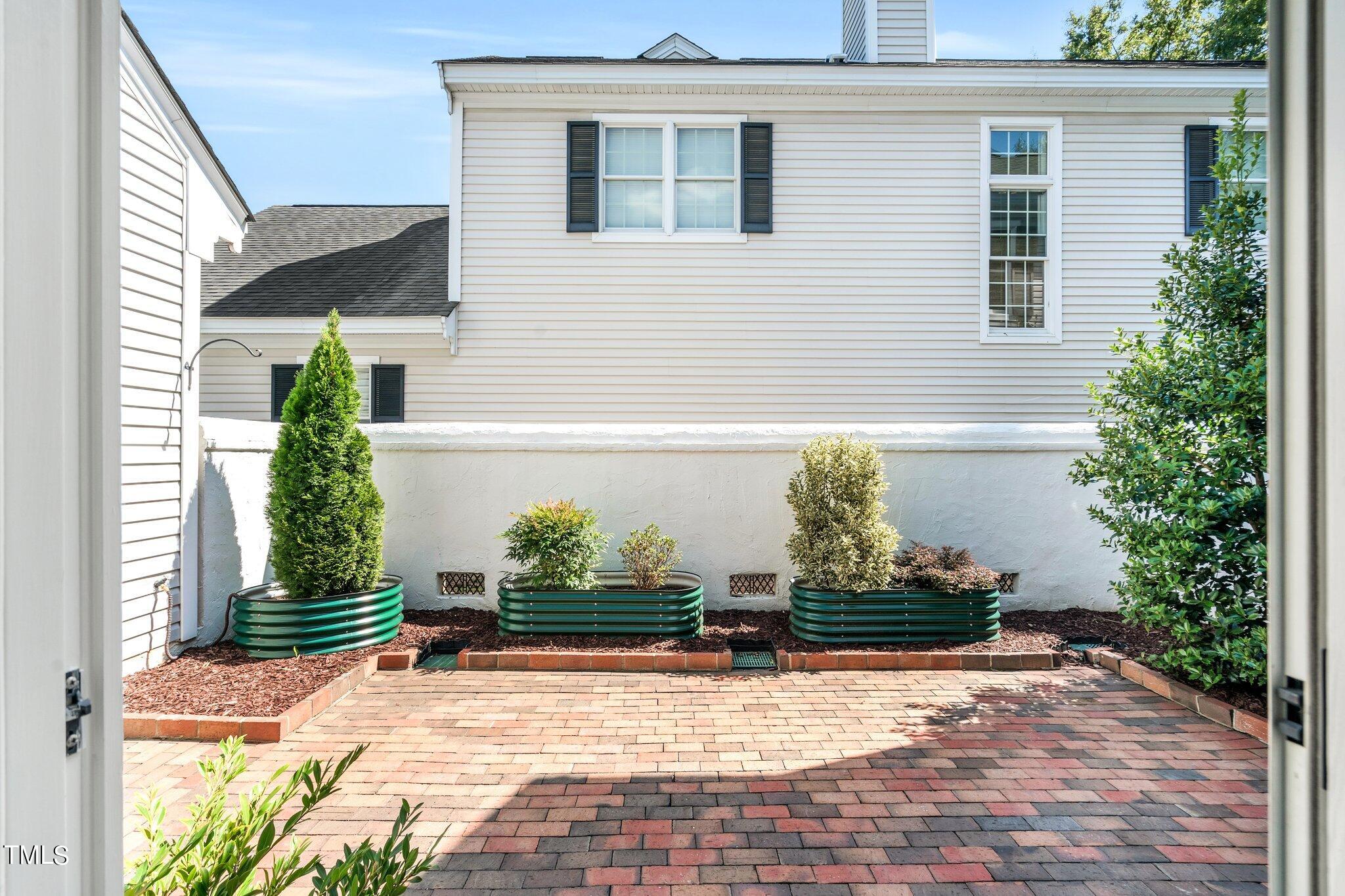 25 East Camden Pittsboro, NC 27312 - Photo 60 of 71 Courtyard