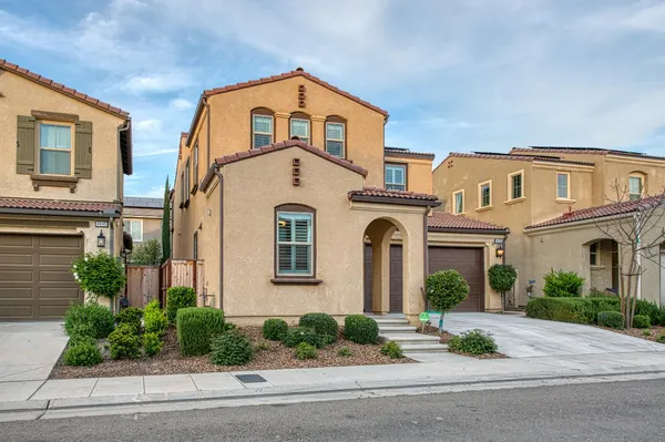 $492,000 | 4435 Horizon Drive, Madera, CA 93636