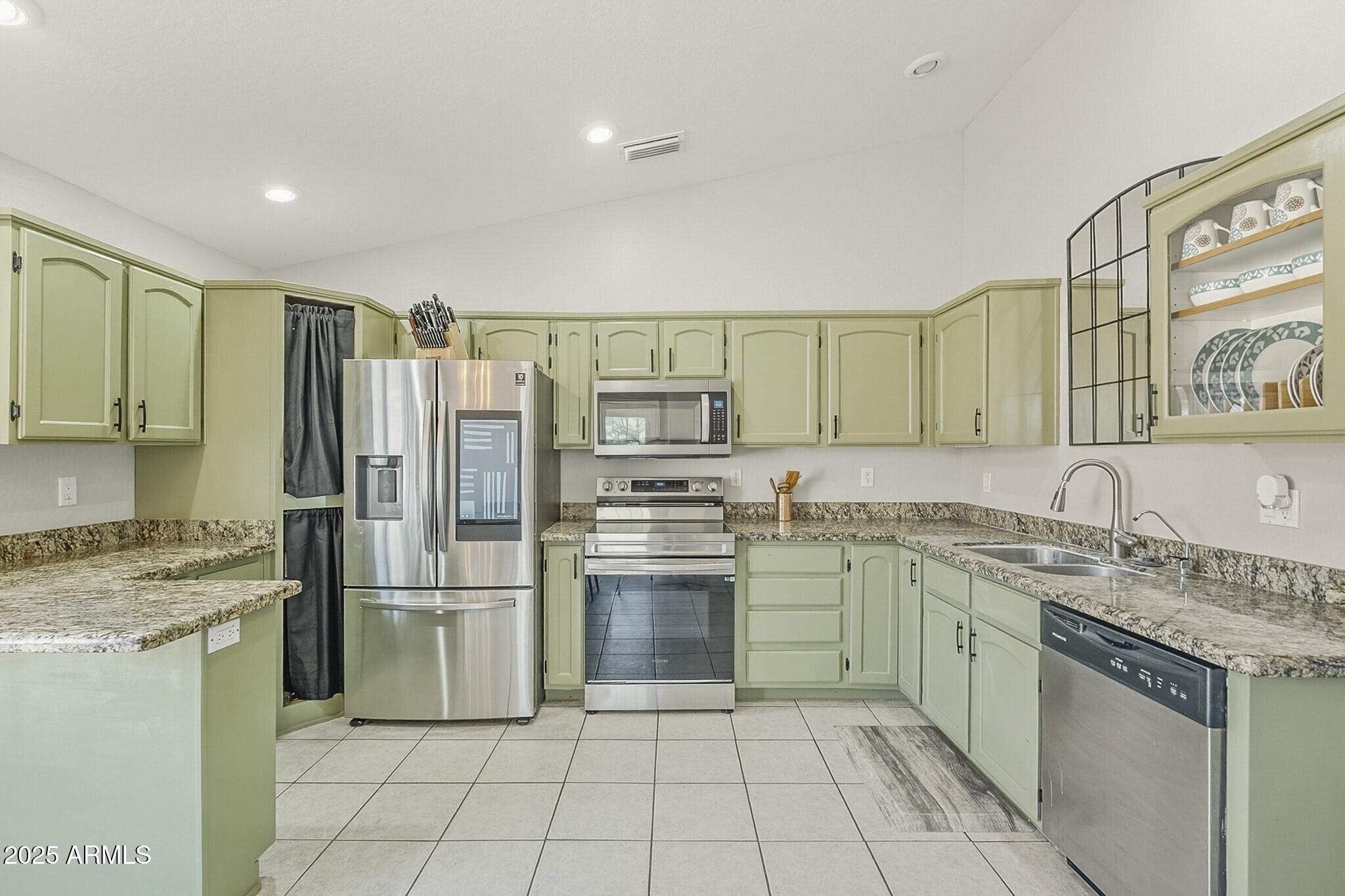 4750 East Valley Lane Rimrock, AZ 86335 - Photo 11 of 50 .