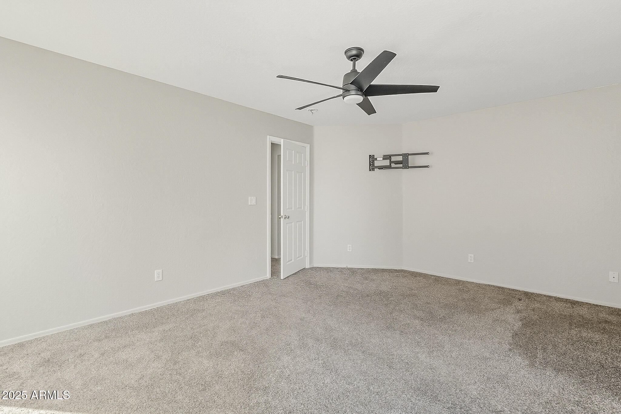 4750 East Valley Lane Rimrock, AZ 86335 - Photo 23 of 50 .