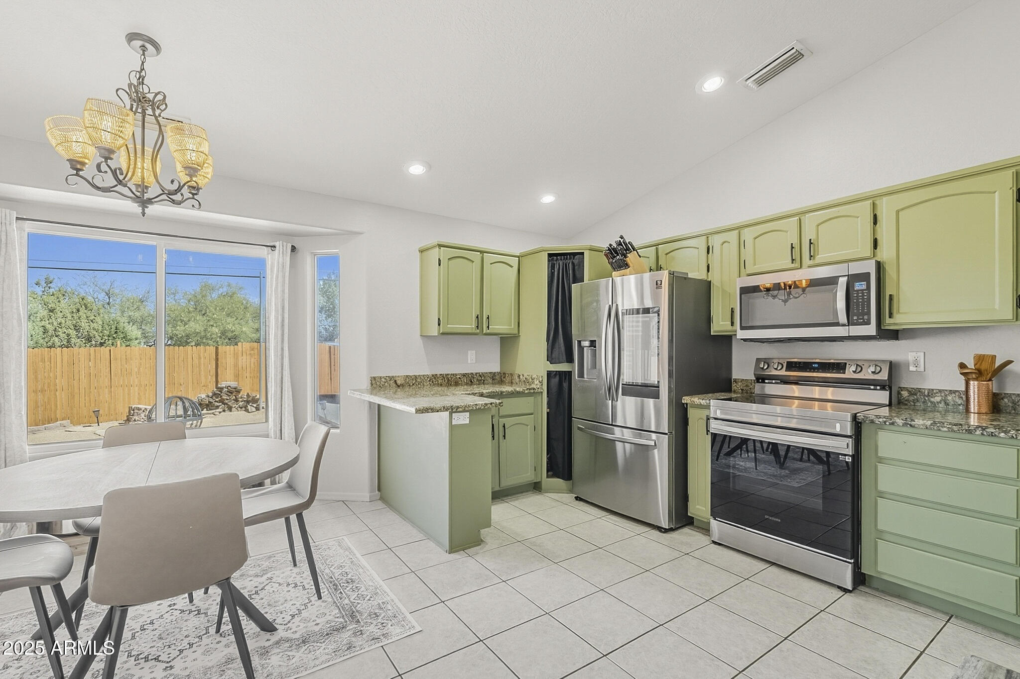 4750 East Valley Lane Rimrock, AZ 86335 - Photo 10 of 50 .