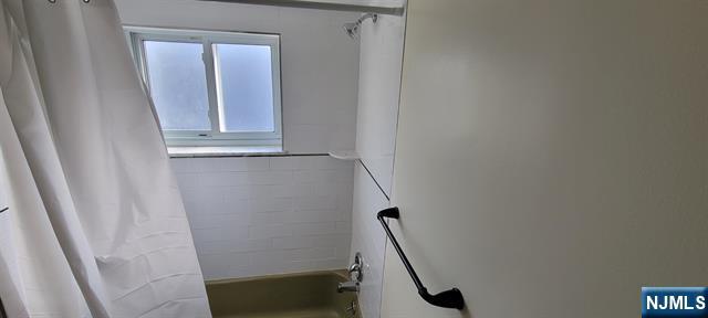 829 Willow Avenue, Unit 3 Hoboken, NJ 07030 - Photo 15 of 16 a view of stairs