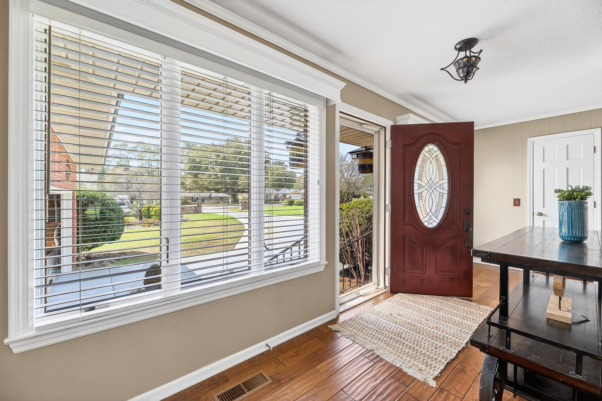 207 Cooper Drive Santee, SC 29142 - Photo 6 of 39 Entryway