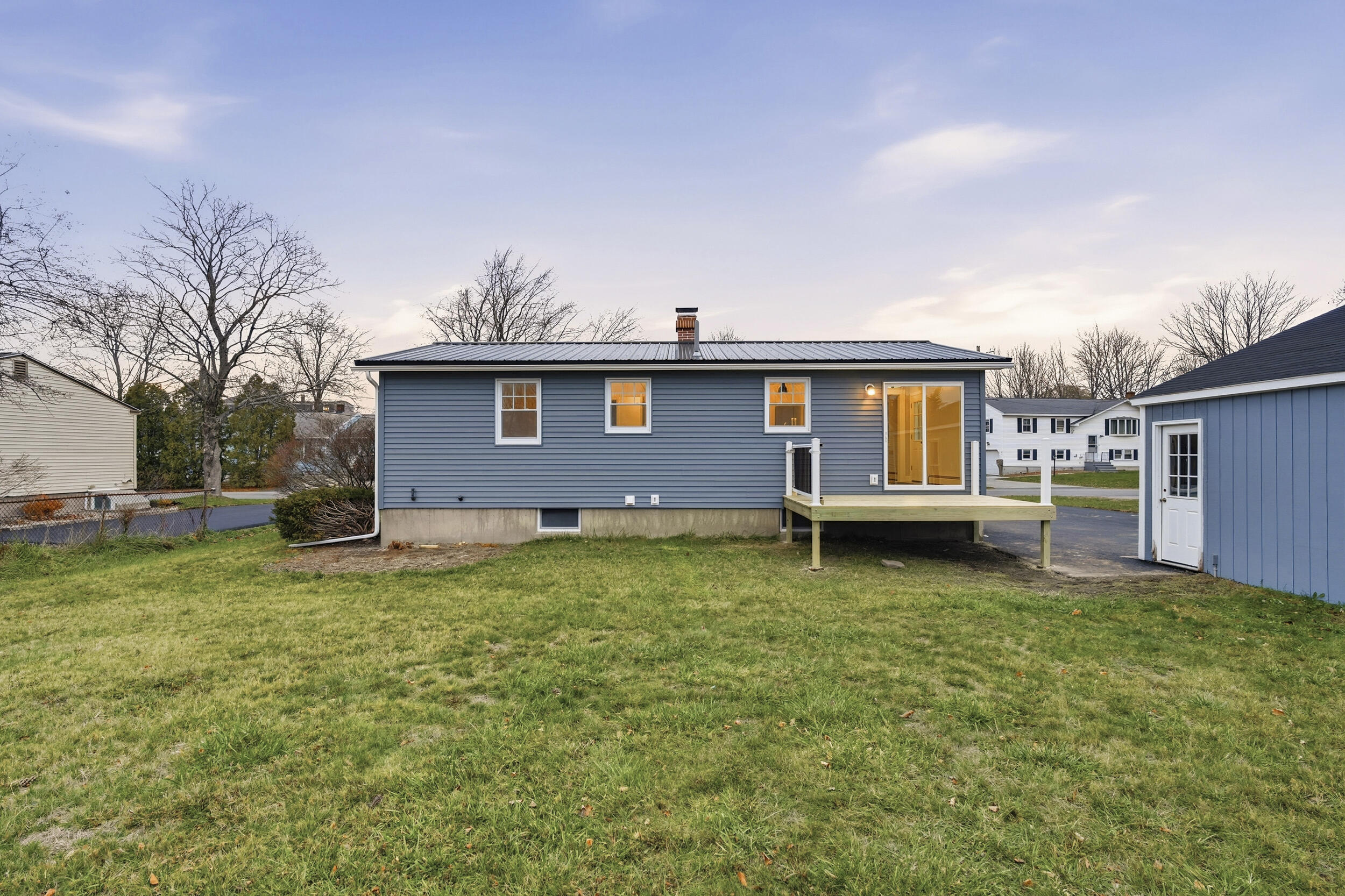 38 Westfield Extension Biddeford, ME 04005 - Photo 48 of 49 54_38westfield-48