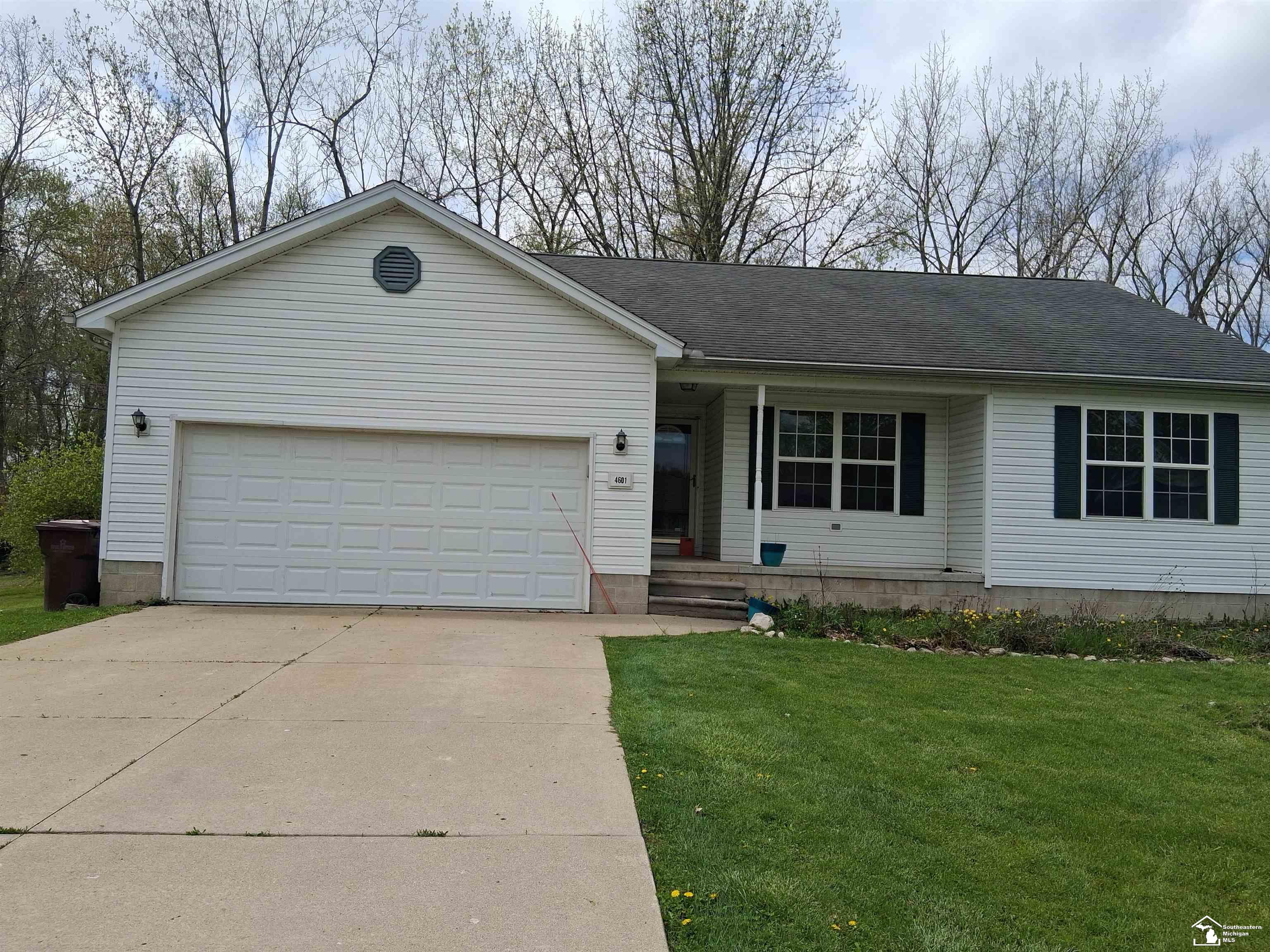4601 Sycamore Road Newport, MI 48166 - Photo 4 of 29