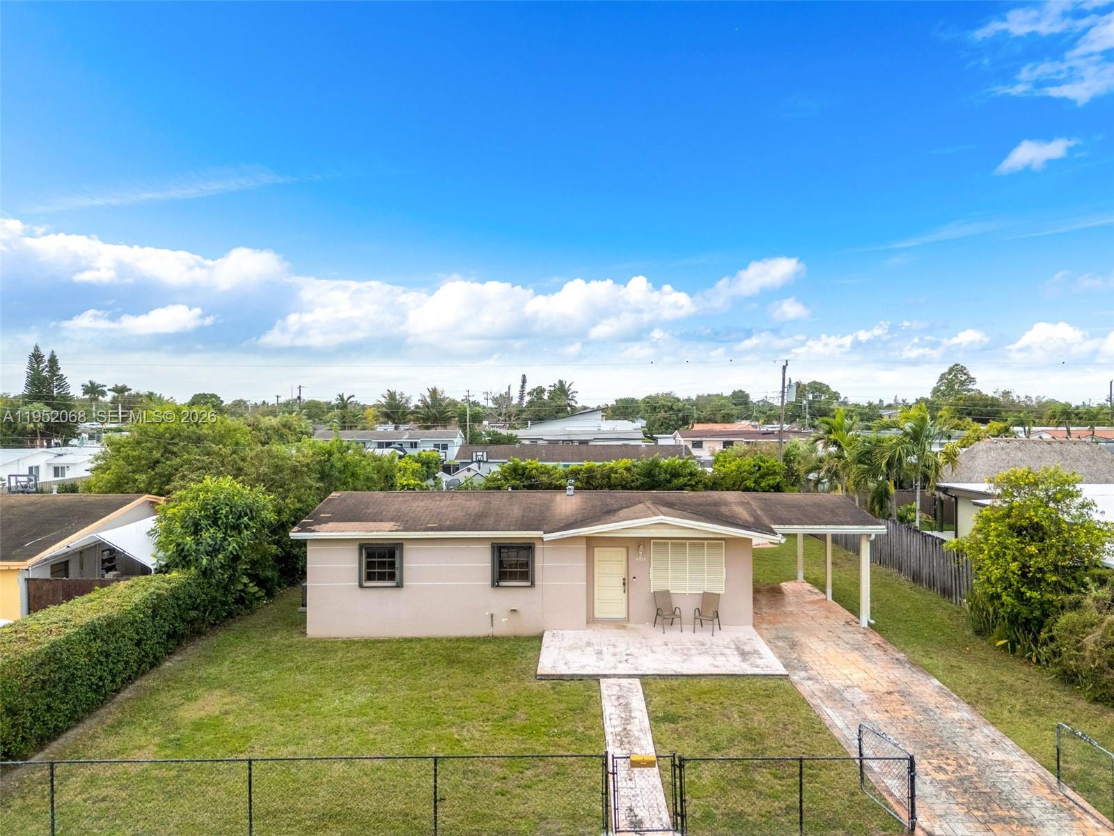 4332 Southwest 98th Avenue Miami, FL 33165 - Photo 35 of 35