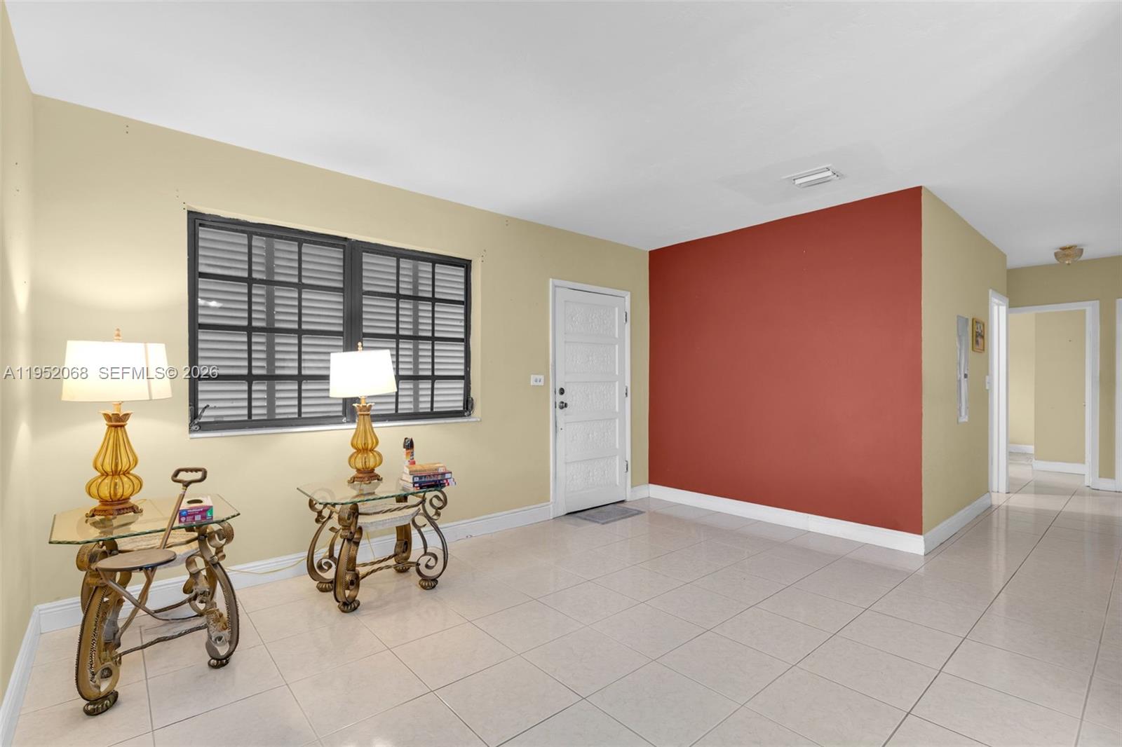 4332 Southwest 98th Avenue Miami, FL 33165 - Photo 5 of 35