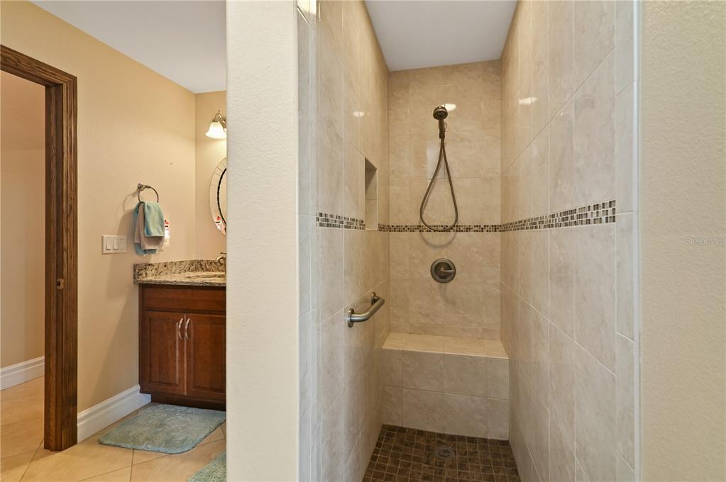 3933 Mammoth Grove Road Lake Wales, FL 33898 - Photo 23 of 61