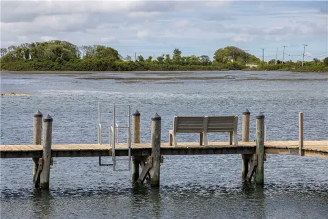 $2,250,000 | 30 Dory Court, South Kingstown, RI 02879