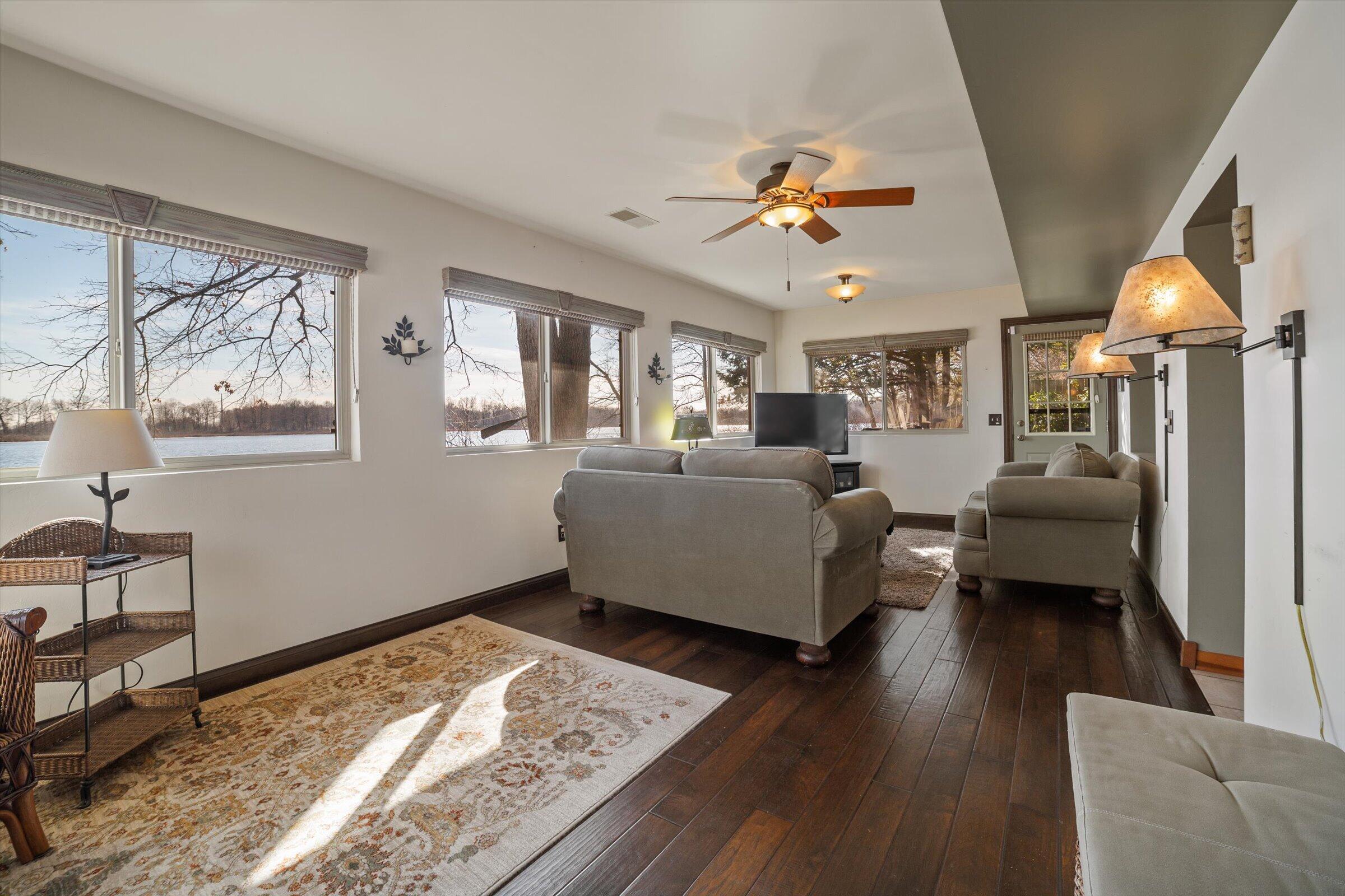 51000 Maple Road Marcellus, MI 49067 - Photo 12 of 56 3 Season Room