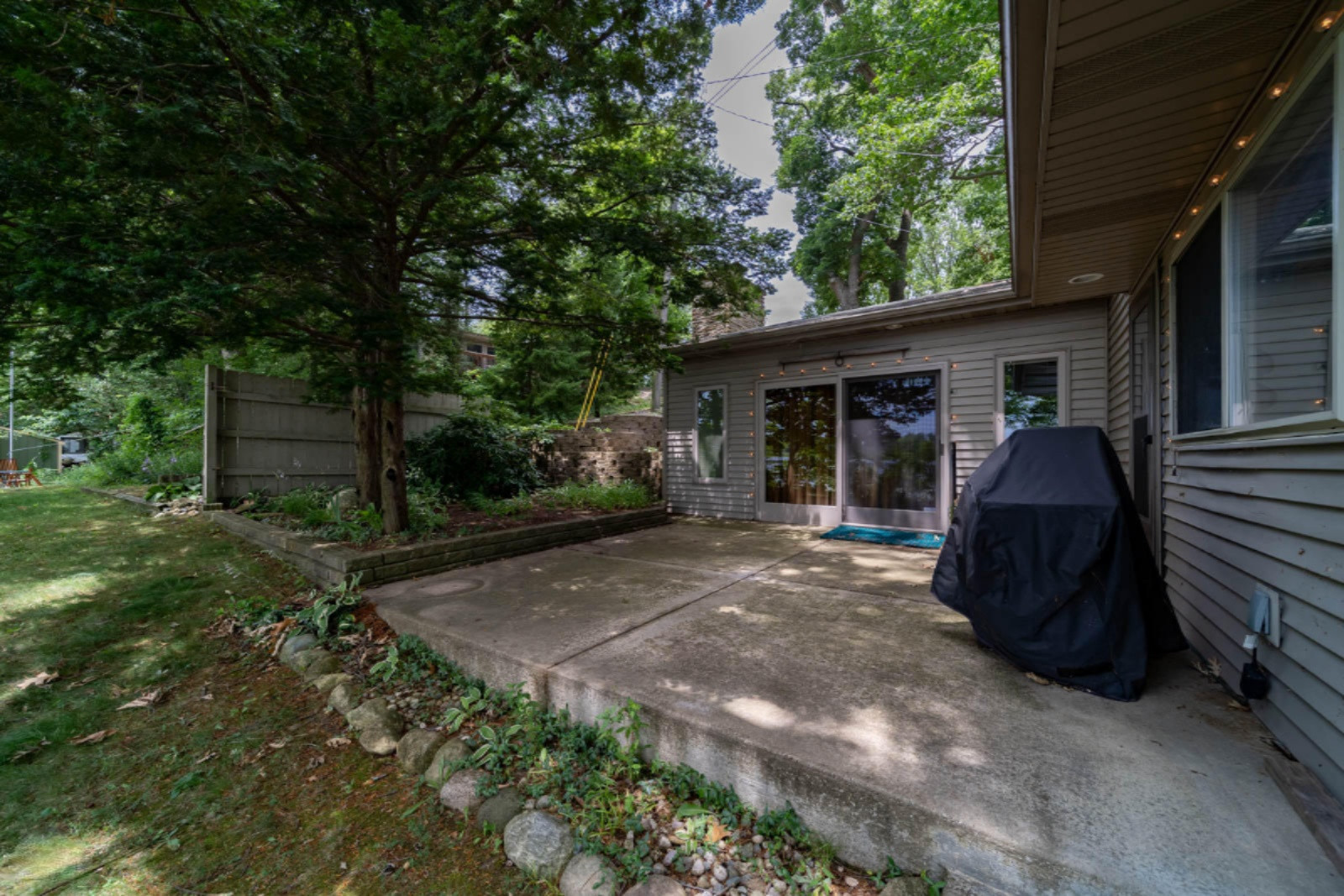 51000 Maple Road Marcellus, MI 49067 - Photo 31 of 56 Patio outside of family room.