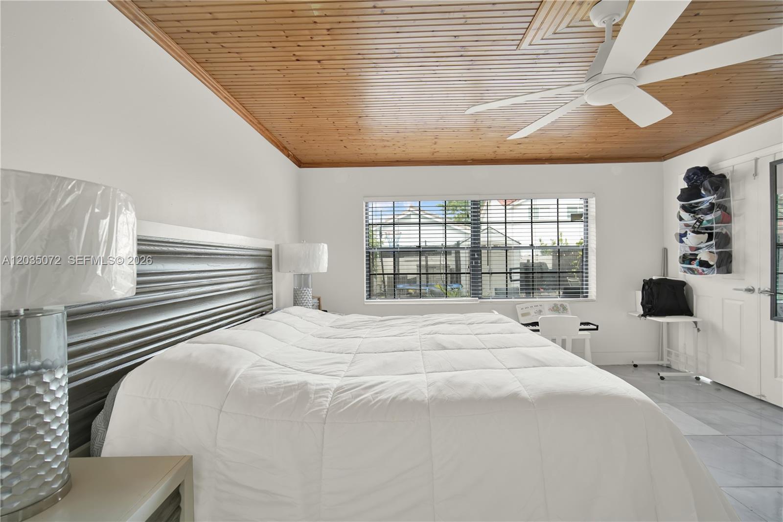 10044 Southwest 137th Place Miami, FL 33186 - Photo 20 of 38