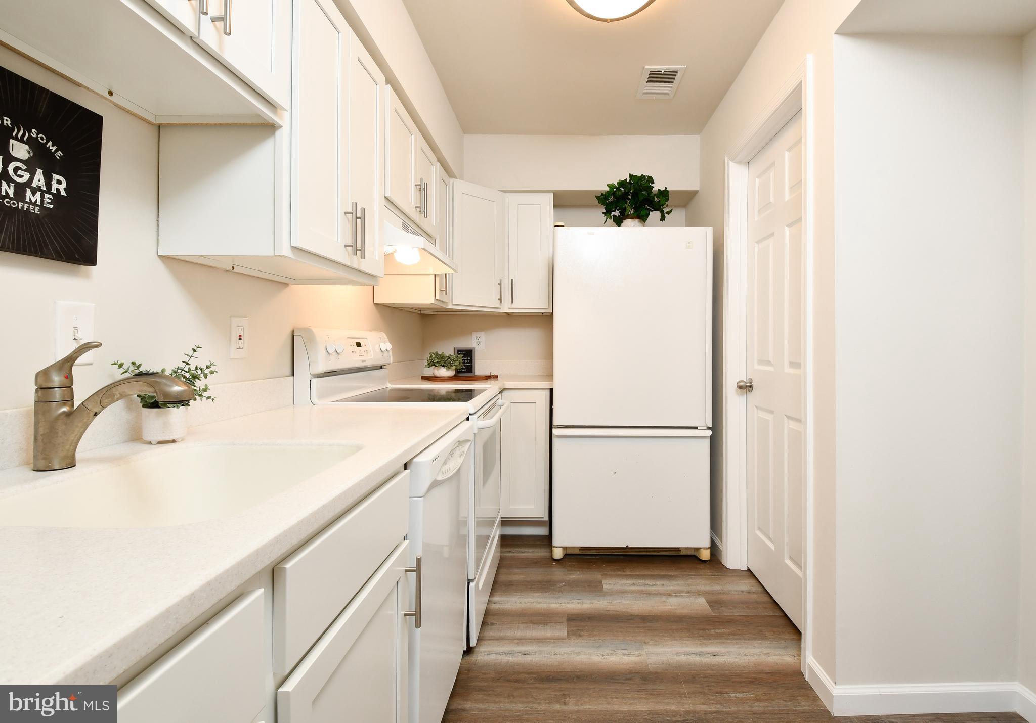 9559 Hagel Circle, Unit E Lorton, VA 22079 - Photo 11 of 25