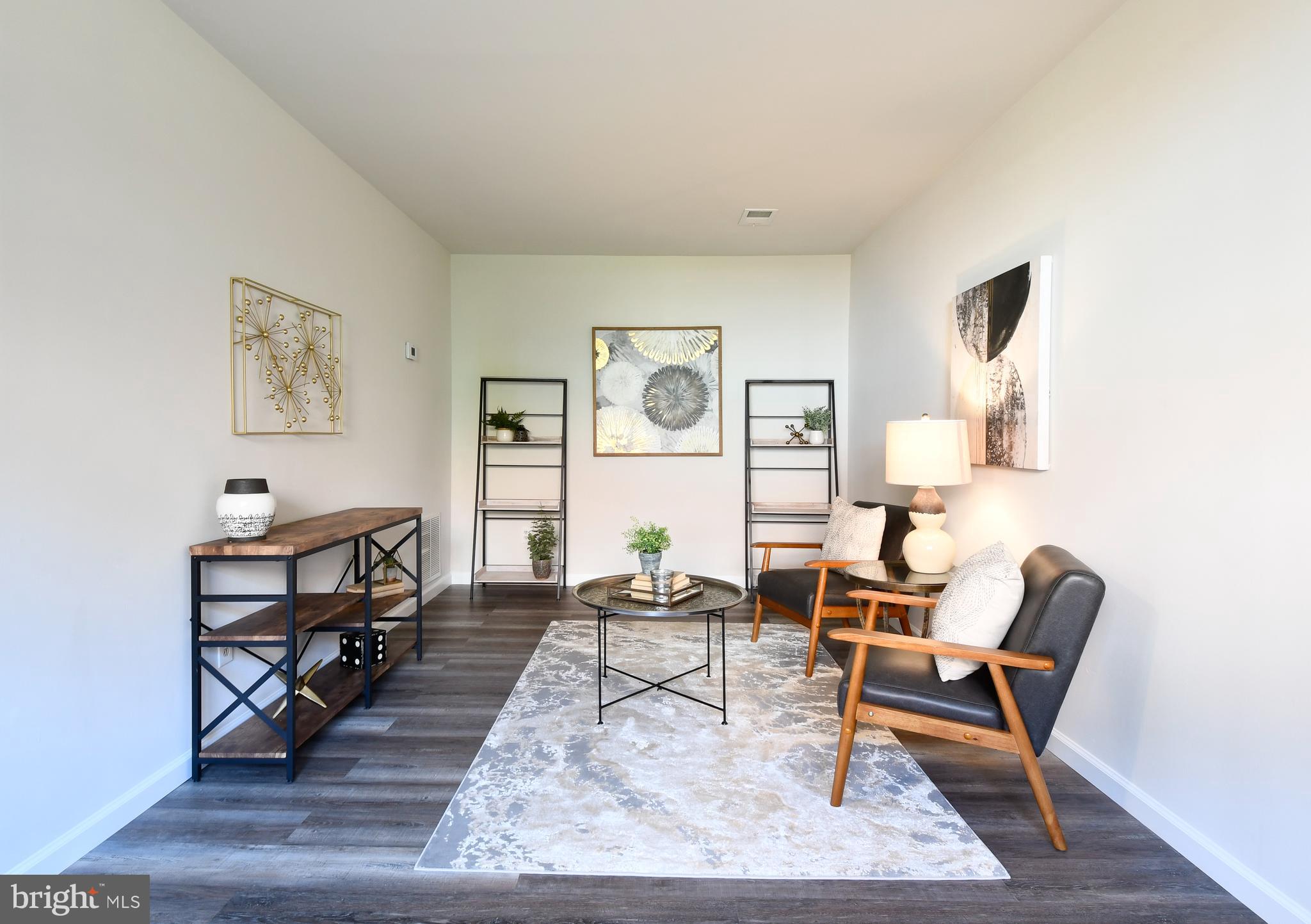 9559 Hagel Circle, Unit E Lorton, VA 22079 - Photo 13 of 25 living room area