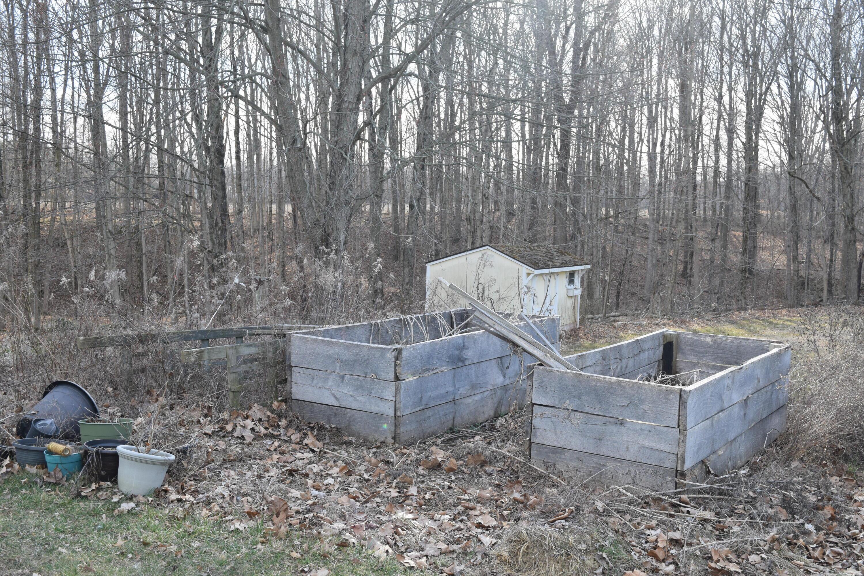 4465 Beard Road Sunbury, OH 43074 - Photo 3 of 40 Garden Area