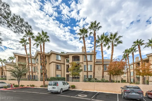 $253,500 | 7119 South Durango Drive, Unit 207, Las Vegas, NV 89113