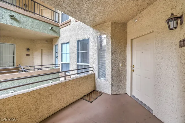 $253,500 | 7119 South Durango Drive, Unit 207, Las Vegas, NV 89113