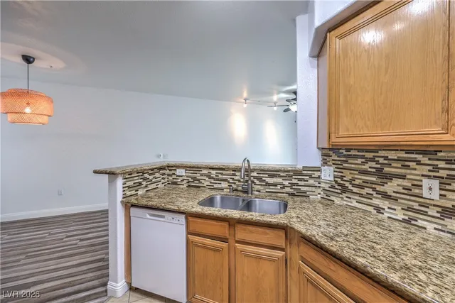 $253,500 | 7119 South Durango Drive, Unit 207, Las Vegas, NV 89113